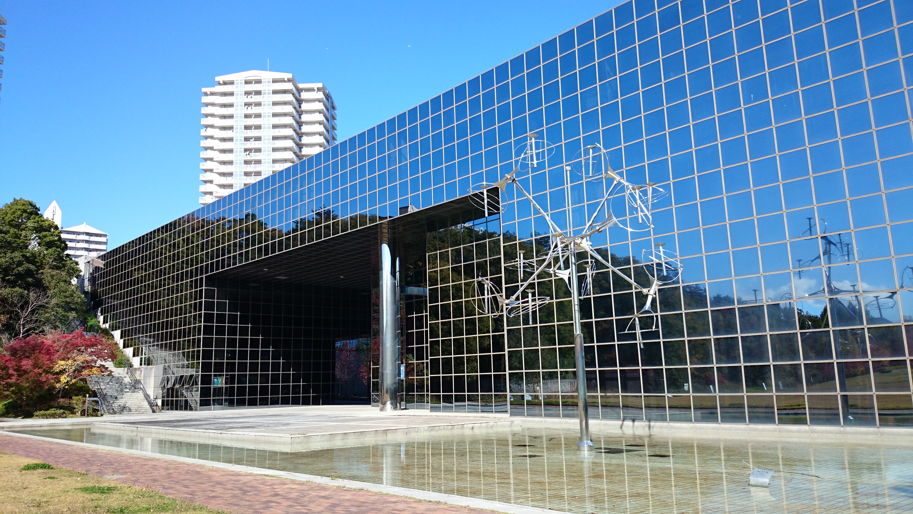 兵庫県立人と自然の博物館